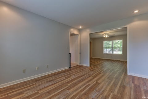 Tiny photo for 9140 Southport Drive, Evansville, IN 47711 (MLS # 202636712)