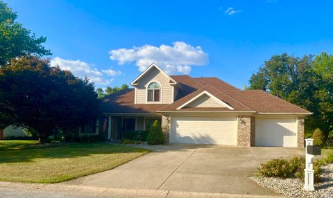 Photo of 30 Huntington Way, Lafayette, IN 47905 (MLS # 202539521)