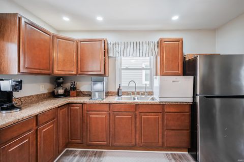 Tiny photo for 1400 W Jackson Street, Kokomo, IN 46901 (MLS # 202608546)
