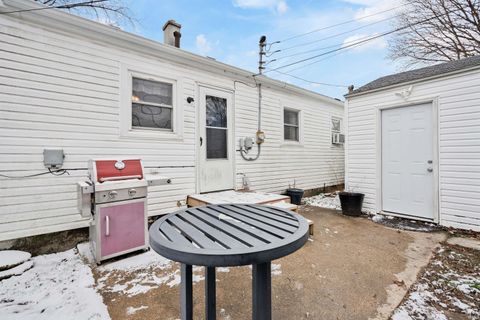 Tiny photo for 1400 W Jackson Street, Kokomo, IN 46901 (MLS # 202608546)