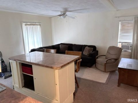 Tiny photo for 915 S MAIN Street, Kokomo, IN 46901 (MLS # 202628578)