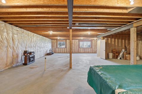 Tiny photo for 4011 GOEGLEIN Road, Fort Wayne, IN 46815 (MLS # 202612057)