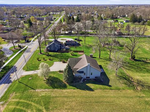 Tiny photo for 4011 GOEGLEIN Road, Fort Wayne, IN 46815 (MLS # 202612057)
