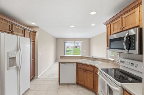 Tiny photo for 4011 GOEGLEIN Road, Fort Wayne, IN 46815 (MLS # 202612057)