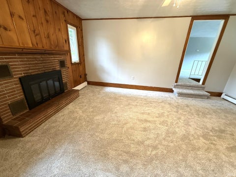 Tiny photo for 336 N Beach Drive, Monticello, IN 47960 (MLS # 202611812)