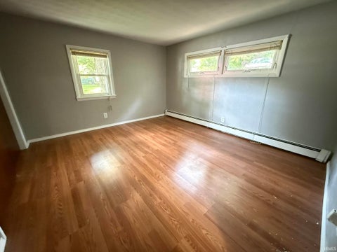 Tiny photo for 336 N Beach Drive, Monticello, IN 47960 (MLS # 202611812)