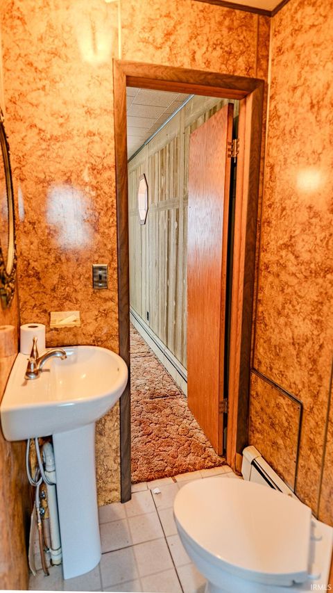 Tiny photo for 336 N Beach Drive, Monticello, IN 47960 (MLS # 202611812)