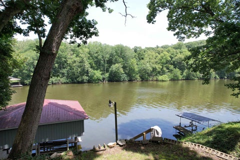 Tiny photo for 336 N Beach Drive, Monticello, IN 47960 (MLS # 202611812)
