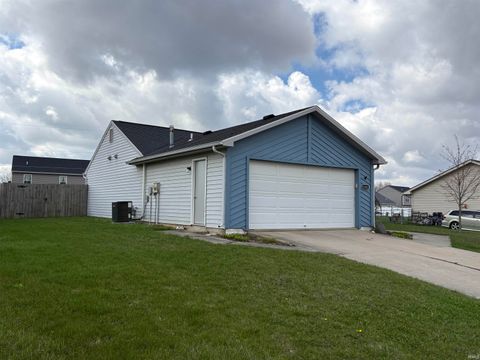 Tiny photo for 1331 Ashville Drive, Huntertown, IN 46748 (MLS # 202611929)