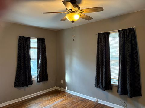 Tiny photo for 913 Sheffield Drive, Evansville, IN 47710 (MLS # 202605648)