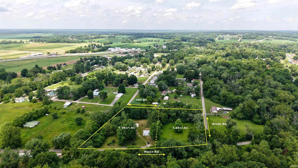 Photo of 307 W River Drive, Patoka, IN 47666 (MLS # 202630324)