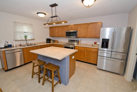 Tiny photo for 3051 Bardsdell Street, Lafayette, IN 47909 (MLS # 202643556)