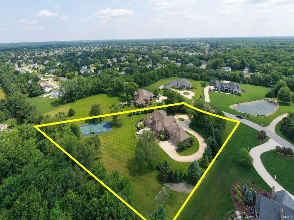 Photo of 51933 Meadow Ridge Court, Granger, IN 46530 (MLS # 202617383)