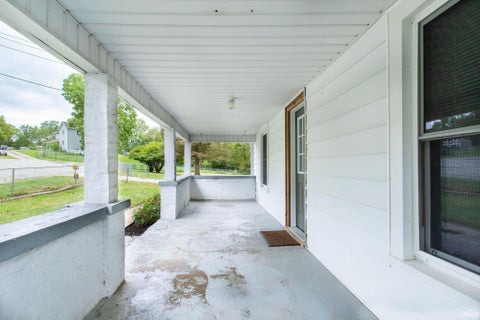 Tiny photo for 1714 Washington Street, Lafayette, IN 47905 (MLS # 202639293)
