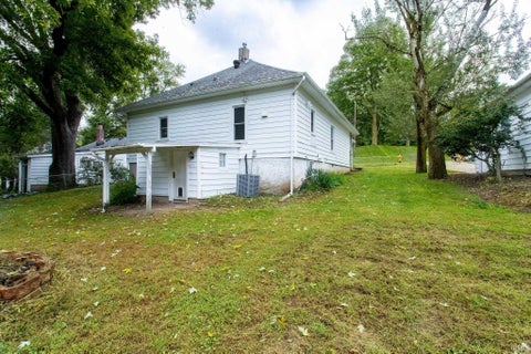 Tiny photo for 1714 Washington Street, Lafayette, IN 47905 (MLS # 202639293)