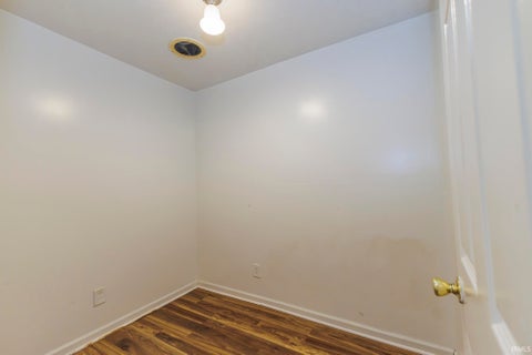 Tiny photo for 1717 W 13 Street, Muncie, IN 47302 (MLS # 202643789)