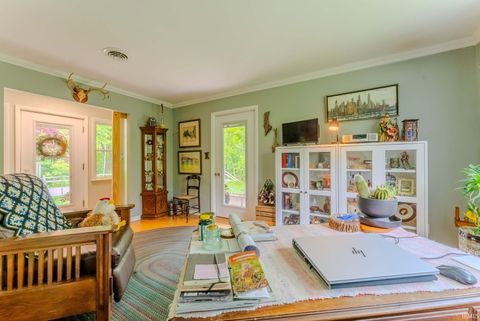 Tiny photo for 609 N 550 E, Peru, IN 46970 (MLS # 202618244)