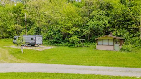 Tiny photo for 609 N 550 E, Peru, IN 46970 (MLS # 202618244)