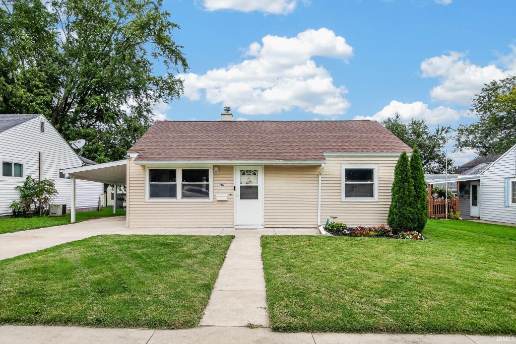 Photo of 707 Randolph Street, Angola, IN 46703 (MLS # 202639465)