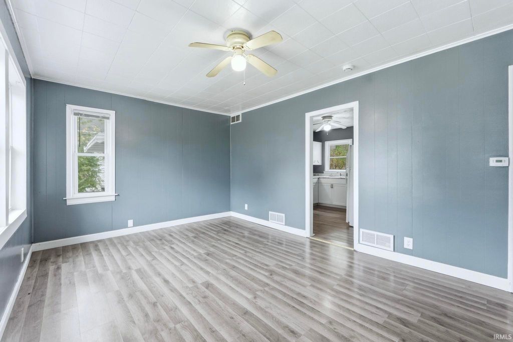 Photo of 2747 Abbott Street, Fort Wayne, IN 46806 (MLS # 202540655)