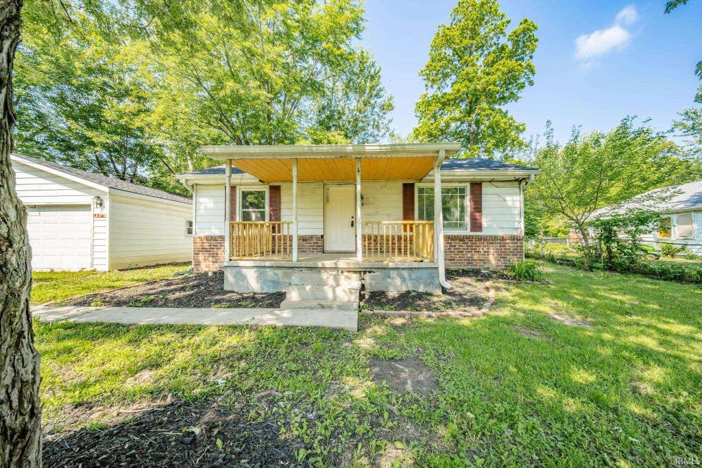 Photo of 713 S Lancaster Road, Muncie, IN 47302 (MLS # 202624301)