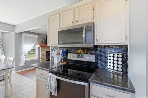 Tiny photo for 3013 Pomeroy Place, Fort Wayne, IN 46818 (MLS # 202618639)