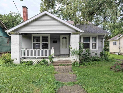 Photo of 1122 E JEFFERSON Street, Kokomo, IN 46901 (MLS # 202632818)