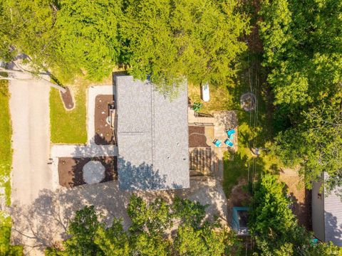 Tiny photo for 215 Lane 360 Jimmerson Lake, Fremont, IN 46737 (MLS # 202611865)