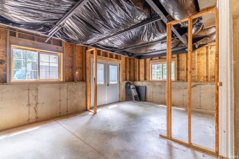 Tiny photo for 215 Lane 360 Jimmerson Lake, Fremont, IN 46737 (MLS # 202611865)