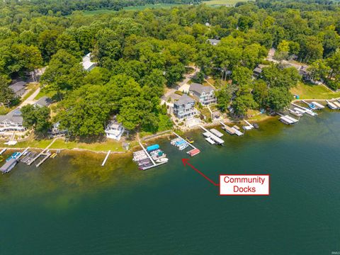 Tiny photo for 215 Lane 360 Jimmerson Lake, Fremont, IN 46737 (MLS # 202611865)