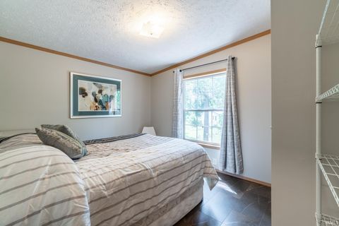 Tiny photo for 215 Lane 360 Jimmerson Lake, Fremont, IN 46737 (MLS # 202611865)