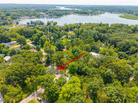 Tiny photo for 215 Lane 360 Jimmerson Lake, Fremont, IN 46737 (MLS # 202611865)