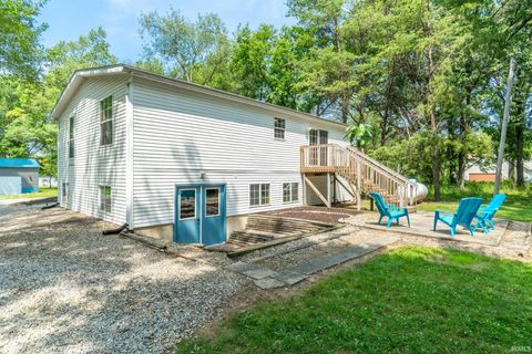 Tiny photo for 215 Lane 360 Jimmerson Lake, Fremont, IN 46737 (MLS # 202611865)