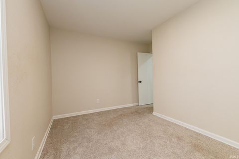 Tiny photo for 1236 Ogan Avenue, Huntington, IN 46750 (MLS # 202622449)