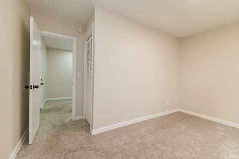 Tiny photo for 1236 Ogan Avenue, Huntington, IN 46750 (MLS # 202622449)