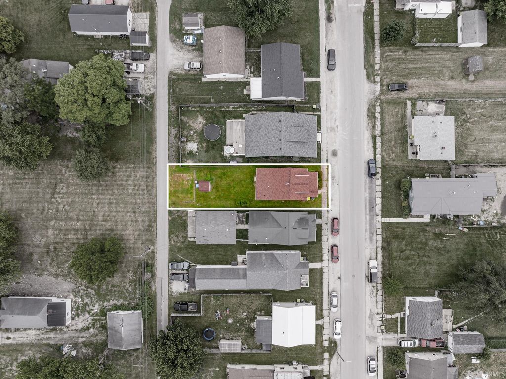 Photo of 1236 Ogan Avenue, Huntington, IN 46750 (MLS # 202622449)