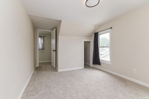 Tiny photo for 1236 Ogan Avenue, Huntington, IN 46750 (MLS # 202622449)