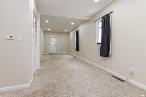 Tiny photo for 1236 Ogan Avenue, Huntington, IN 46750 (MLS # 202622449)