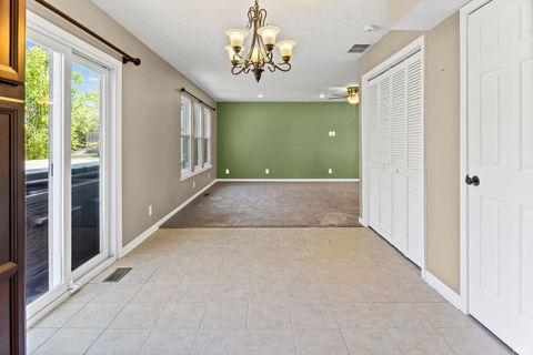 Tiny photo for 2119 Vancouver Drive, Lafayette, IN 47905 (MLS # 202612237)