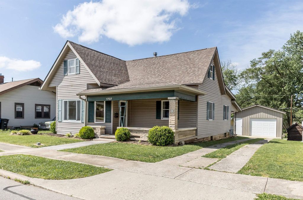 Photo of 1707 12th Street, Bedford, IN 47421 (MLS # 202615465)