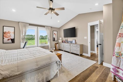 Tiny photo for 5012 N Kaylee Court, Bloomington, IN 47404 (MLS # 202604754)