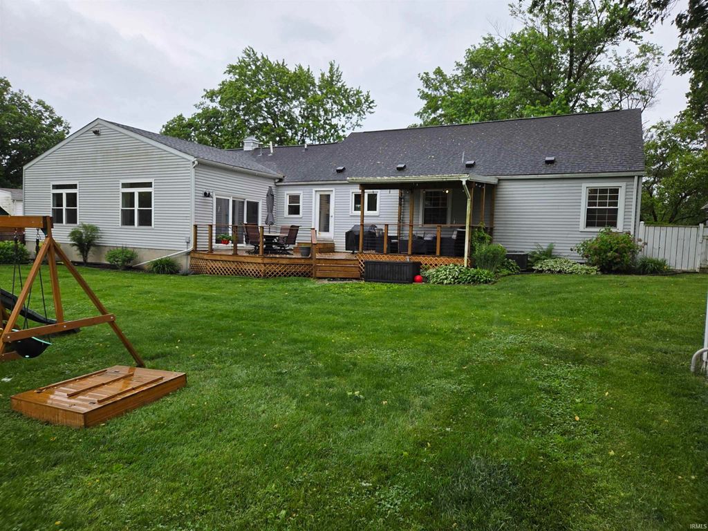 Photo of 1011 N Missouri Street, Remington, IN 47977 (MLS # 202619047)