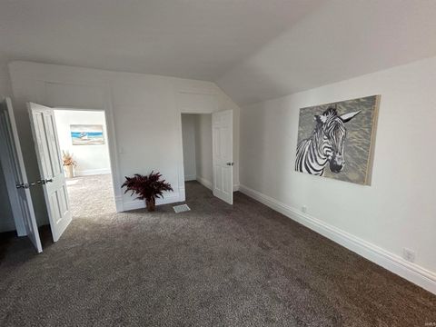 Tiny photo for 1000 Hartford Street, Lafayette, IN 47904 (MLS # 202520613)