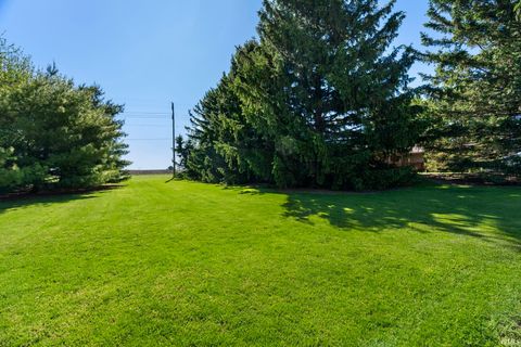 Tiny photo for 8016 N State Road 29, Frankfort, IN 46041 (MLS # 202618545)