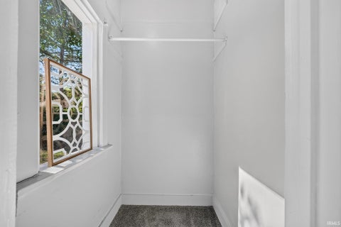 Tiny photo for 414 E Fairview Avenue, South Bend, IN 46614 (MLS # 202642111)