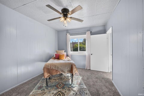 Tiny photo for 414 E Fairview Avenue, South Bend, IN 46614 (MLS # 202642111)