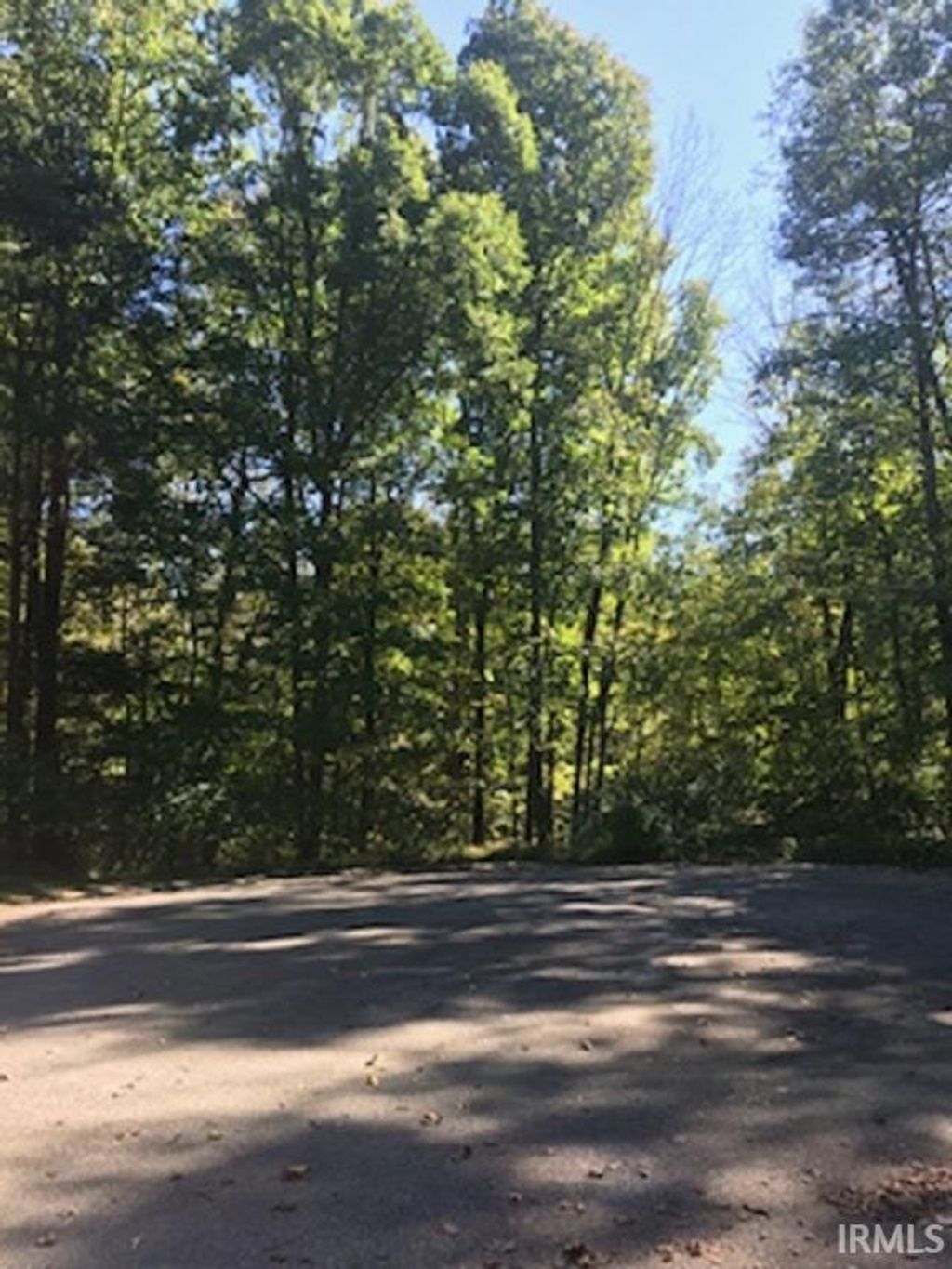 Photo of 5520 E Ariel Way #19, Bloomington, IN 47408 (MLS # 202537422)