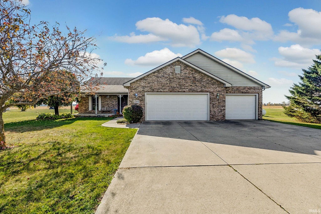 Photo of 3325 W 300 South Road, Tipton, IN 46072 (MLS # 202644691)