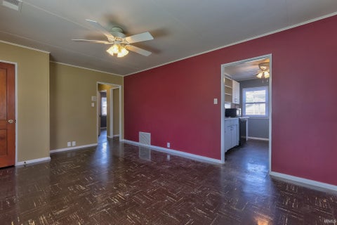 Tiny photo for 3804 Stratford Road, Evansville, IN 47710 (MLS # 202637011)