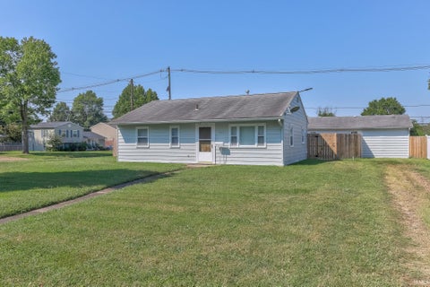 Tiny photo for 3804 Stratford Road, Evansville, IN 47710 (MLS # 202637011)